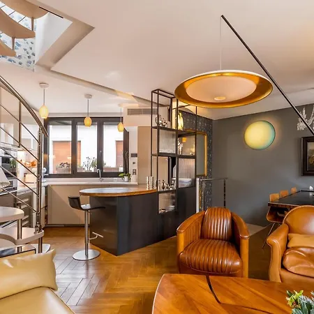 Holiday home Veeve - Stair Whirl To Heaven Paris